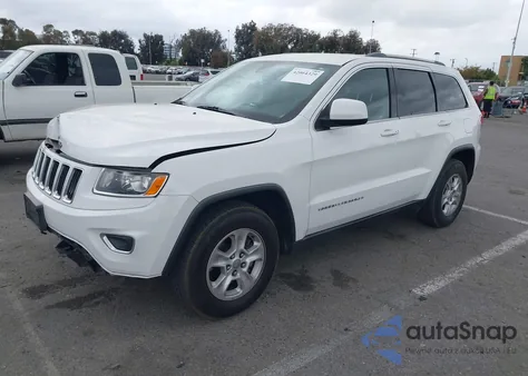 2015 Jeep Grand Cherokee Laredo z USA, uszkodzony, nr VIN 1C4RJEAGXFC826312